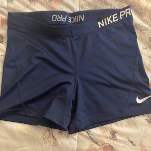 [NEW] Nike Women’s Pro 3” Shorts